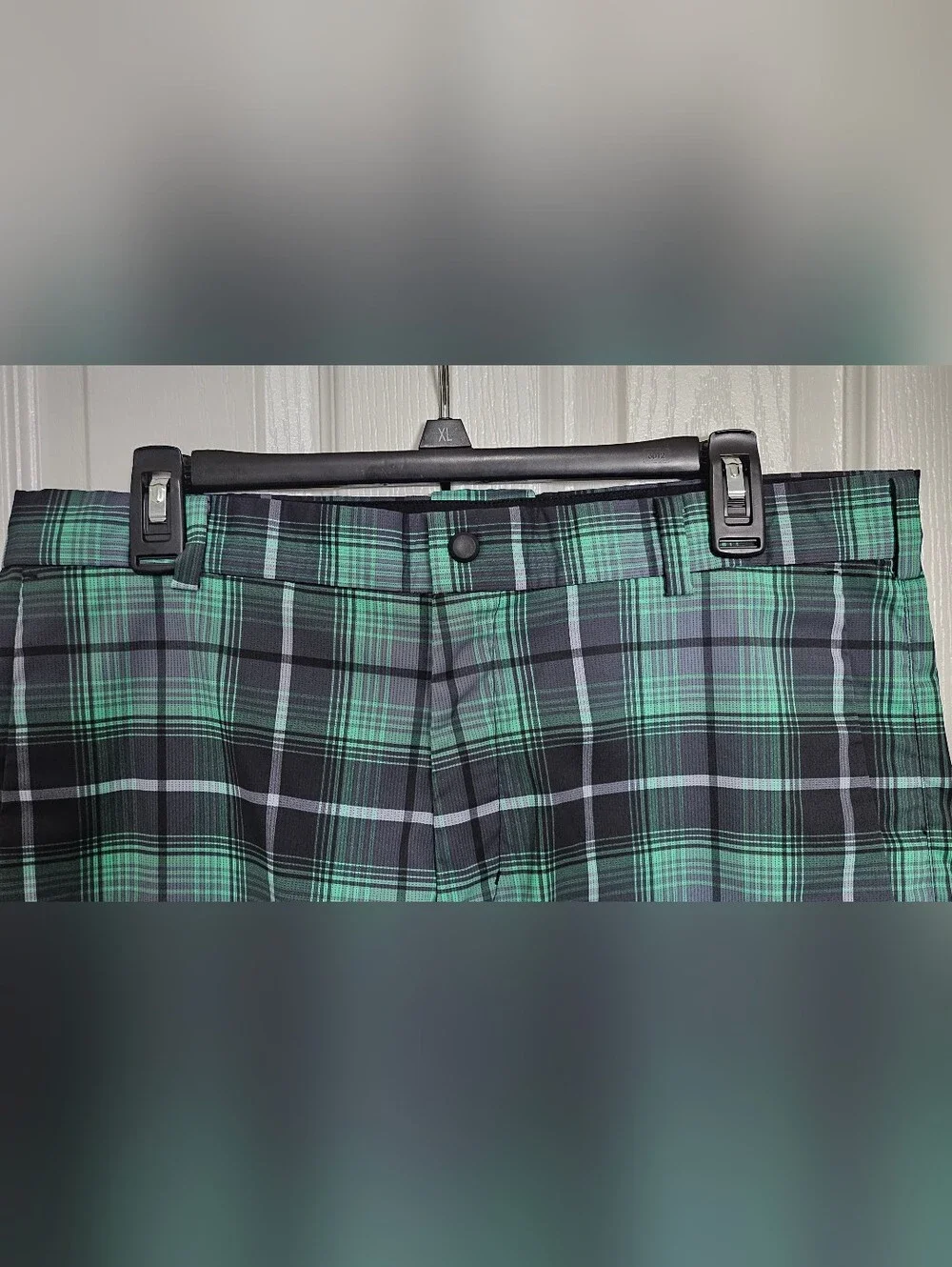 Nike Golf Dri-FIT Tour Performance Plaid Golf Shorts Men's 34 Green Black.